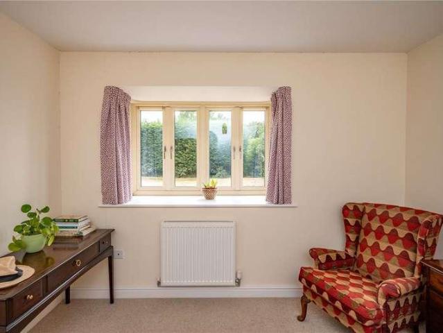 House for sale in Bromsgrove, Worcestershire
