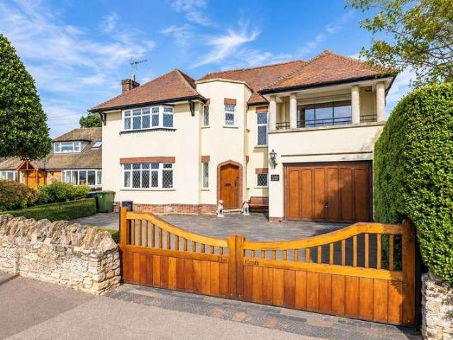 House for sale in Olney