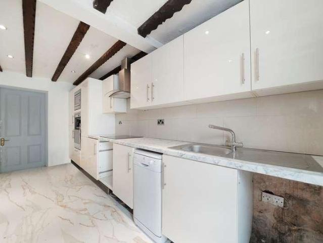 House for sale in London Borough of Croydon, Thornton Heath