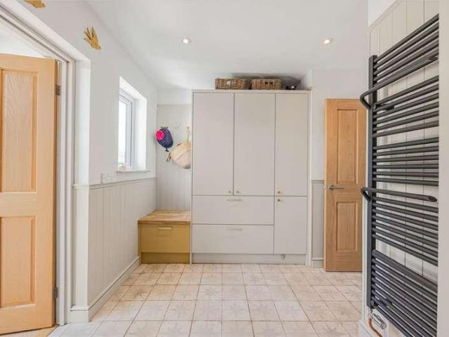 House for sale in Stratton, Cotswold