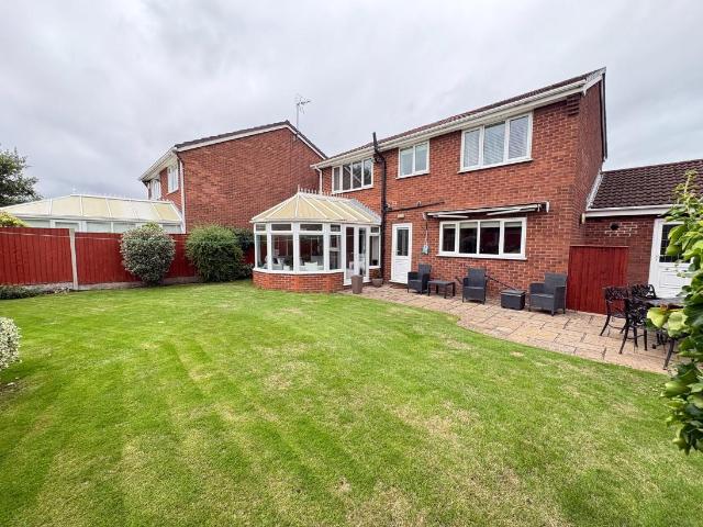 House for sale in Kennessee Green, Maghull