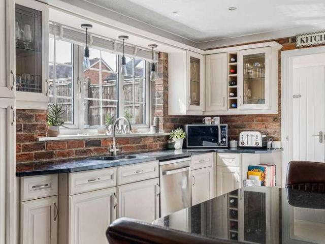 House for sale in Benhall, Golden Valley