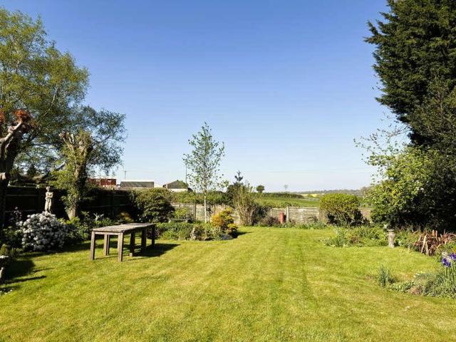 House for sale in Heathlands, East Sussex