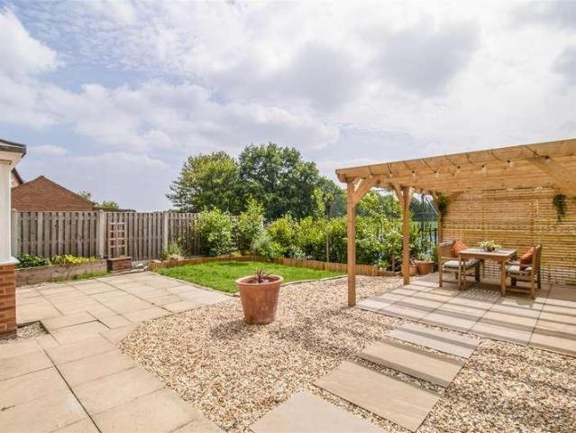 House for sale in Wakefield, Eastmoor