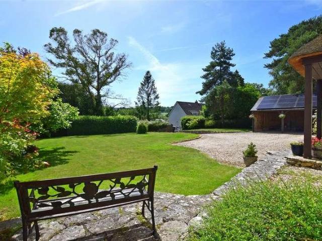 House for sale in Golden Square, Budlake
