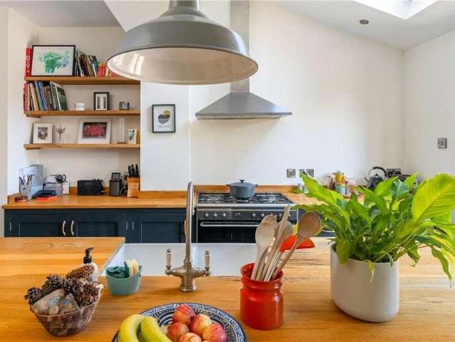 House for sale in Garnett Wharfe, Otley