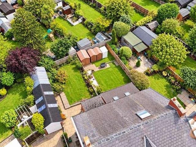 House for sale in Marshside, Southport