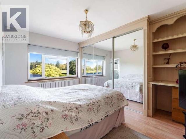 House for sale in Nork, Red Hill