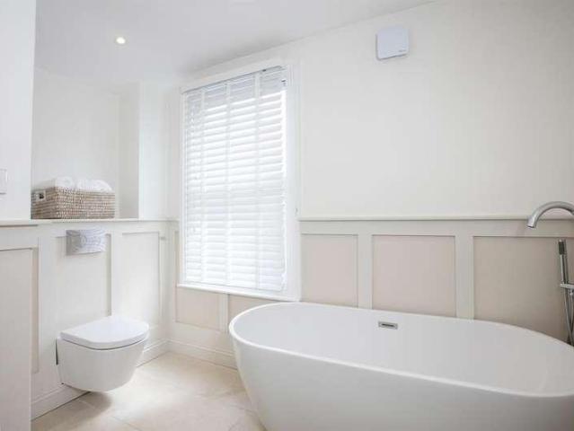 House for sale in Peckham, Greater London