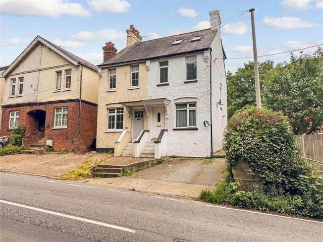 House for sale in Broad Oak, The Bridge