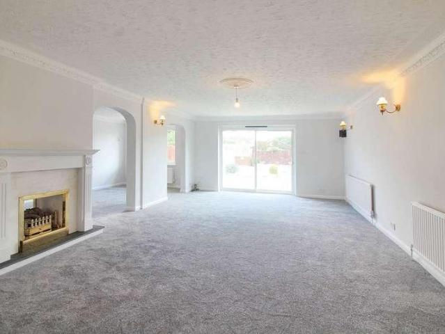 House for sale in Bedgrove, Aylesbury