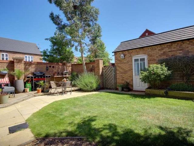 House for sale in Kingswood, Hull