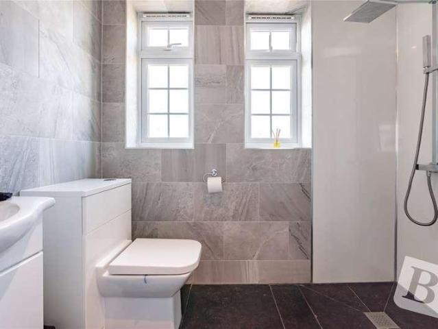 House for sale in Hutton, Brentwood