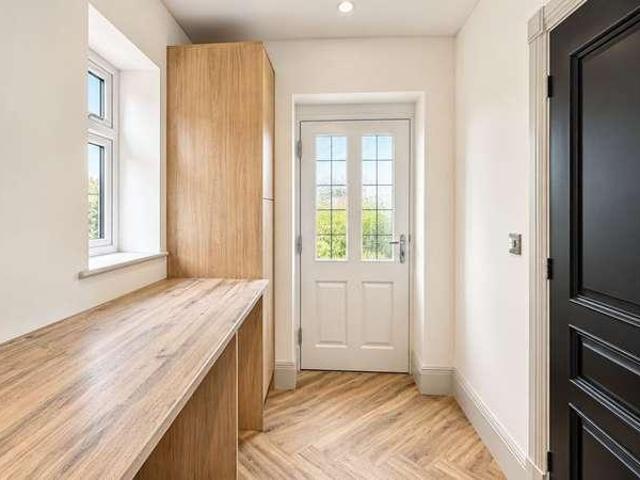 House for sale in Cheadle Hulme, Greater Manchester