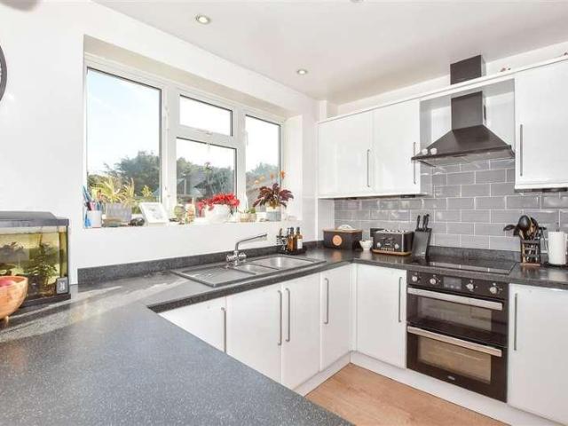 House for sale in Midway, Kent