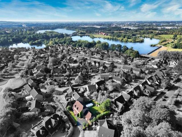 House for sale in Fenny Stratford, Milton Keynes