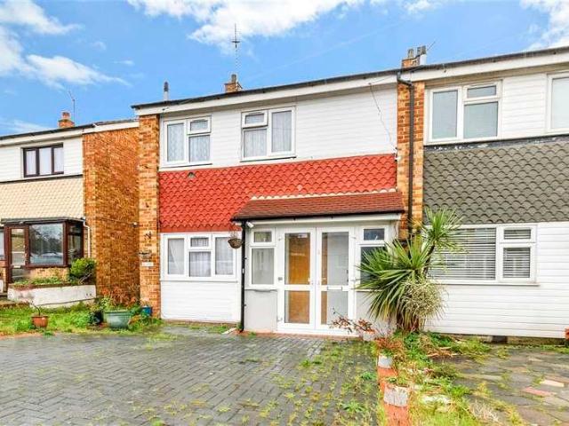 House for sale in Barnehurst, Greater London
