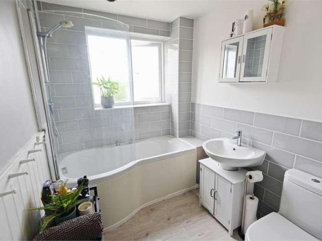 House for sale in Quarrendon, Buckinghamshire