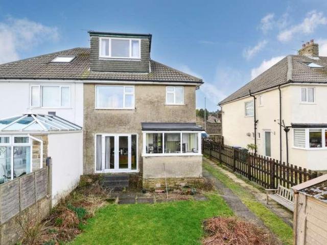 House for sale in Bingley, West Yorkshire
