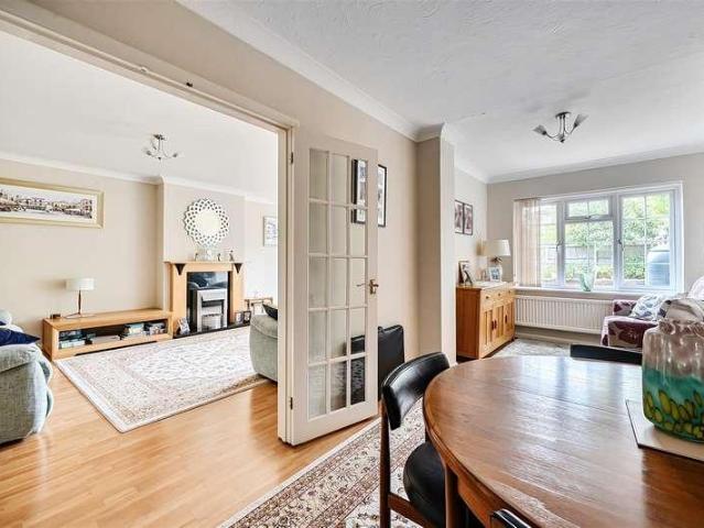 House for sale in Finchampstead