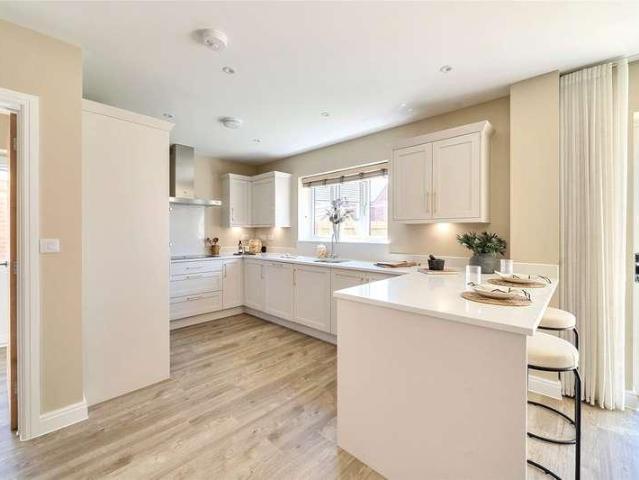 House for sale in Bromsberrow Heath, Gloucestershire