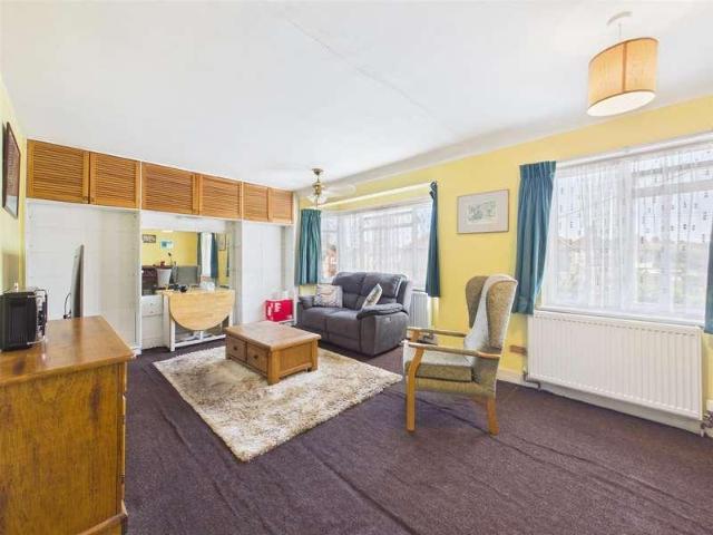 House for sale in Eastcote, Greater London