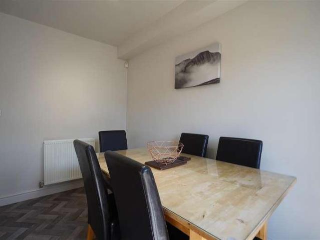 House for sale in Queensbury, West Yorkshire