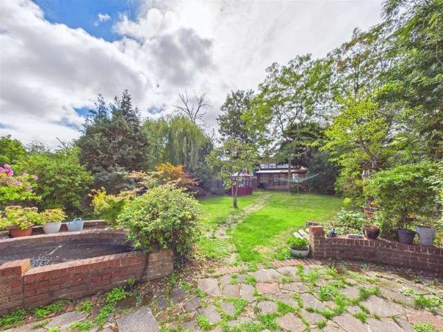 House for sale in London Borough of Croydon, Greater London