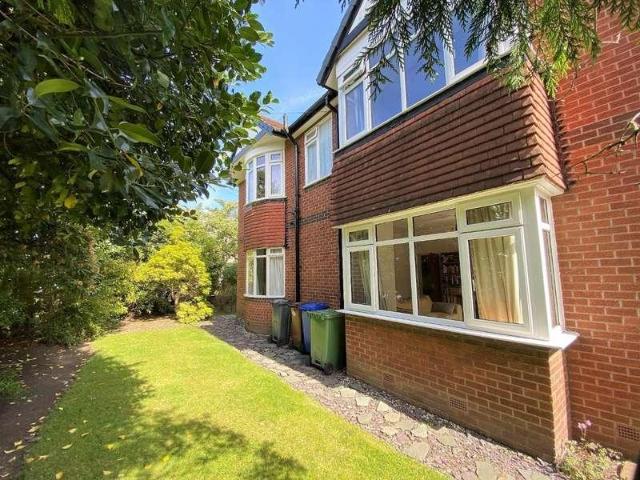 House for sale in Georgia, Greater Manchester