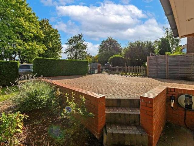 House for sale in St Albans, Five Acres