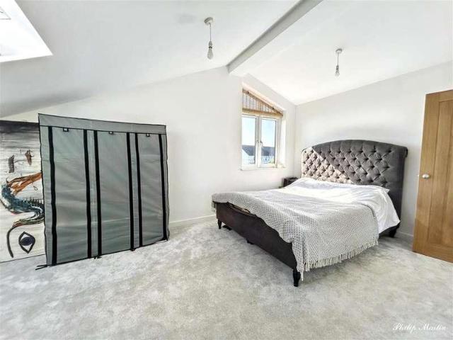 House for sale in Rosevine, Gerrans