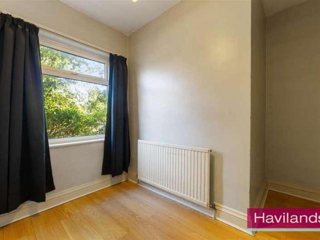 House for sale in East Barnet, Greater London