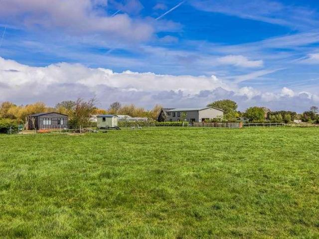 House for sale in Littlecote, West Sussex