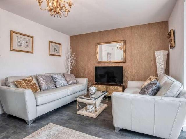 House for sale in Solihull Lodge, West Midlands