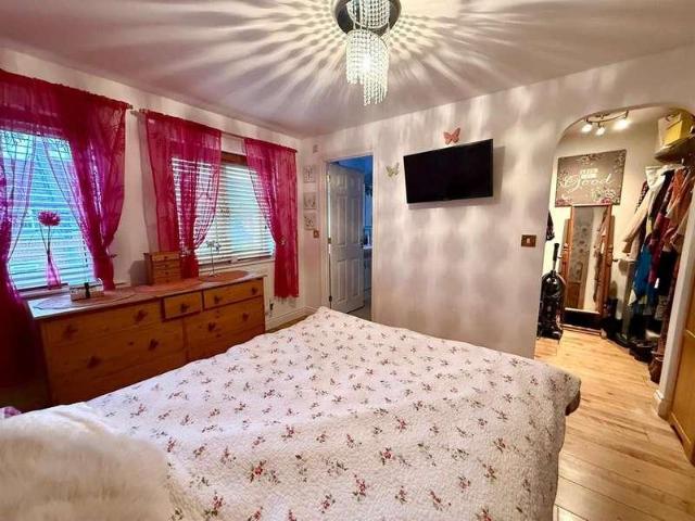 House for sale in Churchward, Rodbourne