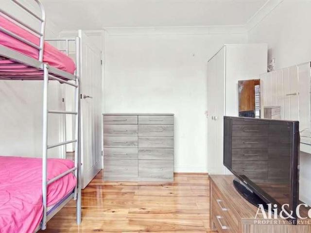House for sale in Winter Gardens, Essex