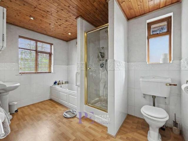 House for sale in Barton, Leicestershire