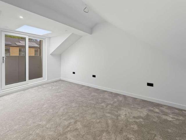 House for sale in Georgia, Greater Manchester