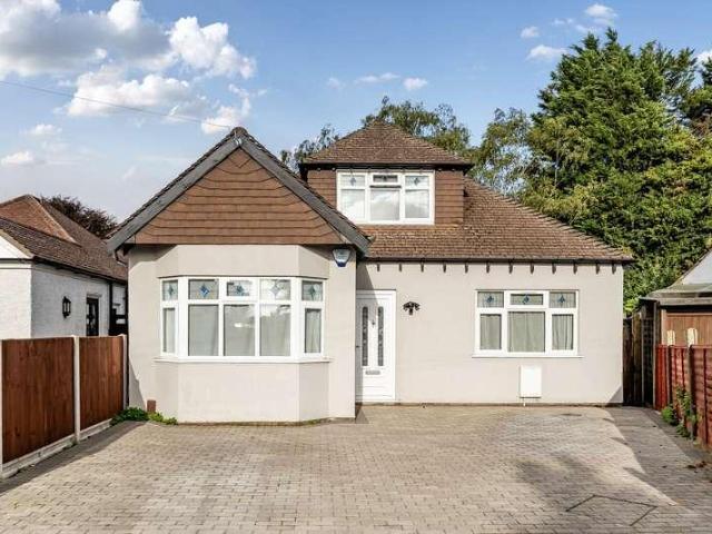 House for sale in Sheerwater, Woking