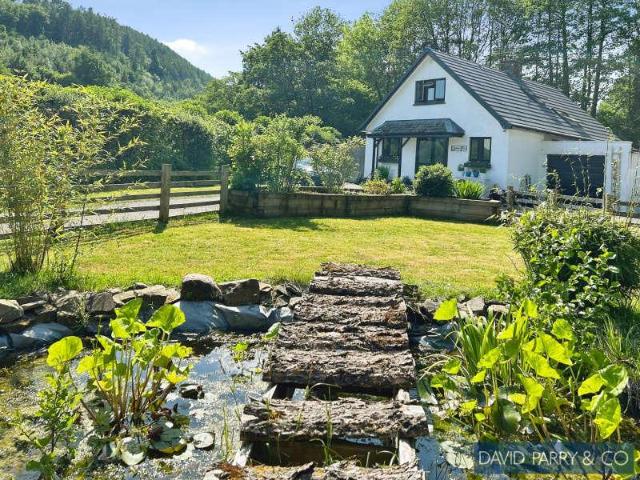 House for sale in Gladestry, Wales