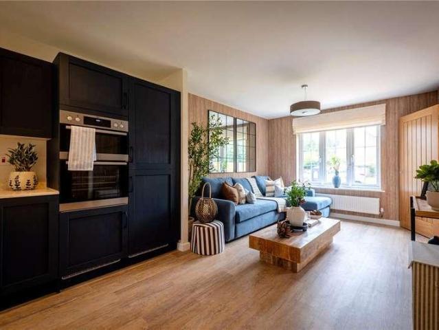 House for sale in Portfields, Lower Bullingham