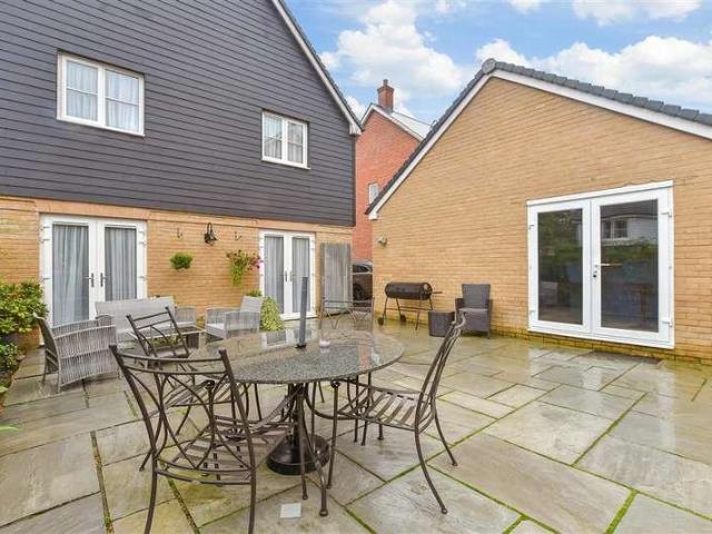 House for sale in Cross In Hand, East Sussex
