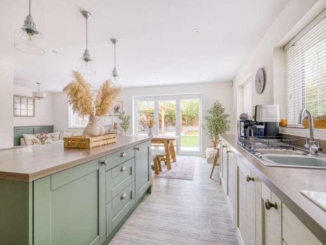 House for sale in Brent Knoll, Somerset