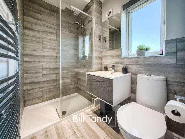 House for sale in Darwin Park, Lichfield