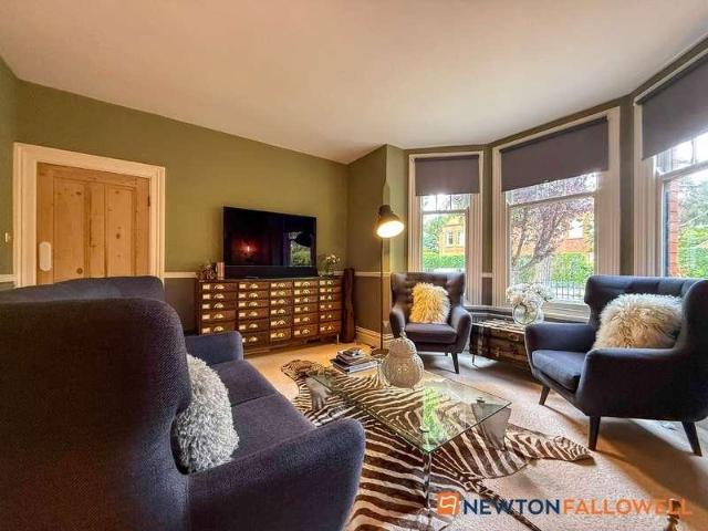 House for sale in New Town, Alverton