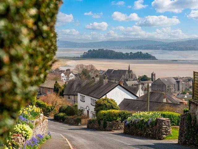 House for sale in Kents Bank, Grange-Over-Sands