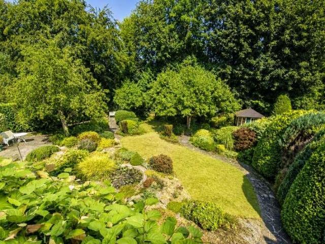 House for sale in Fossebridge, Gloucestershire