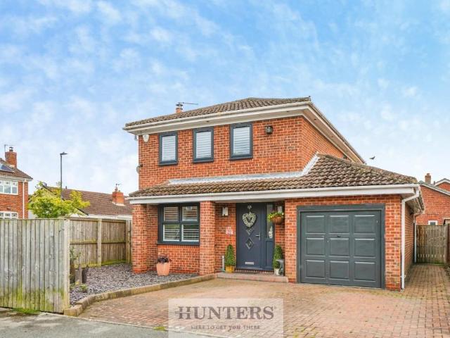 House for sale in Hemingbrough, North Yorkshire