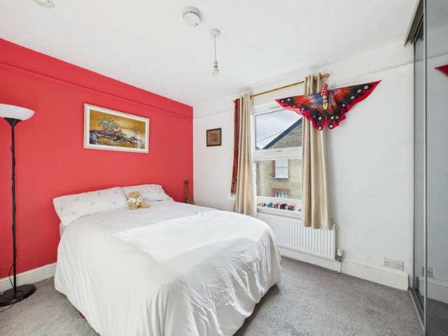 House for sale in Wooburn, Bourne End