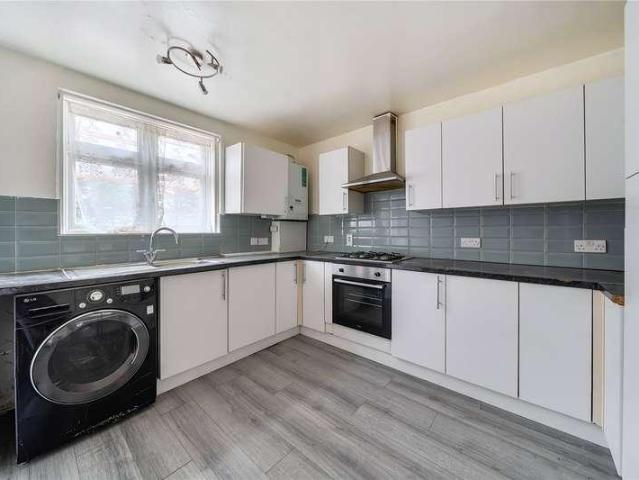 House for sale in London Borough of Ealing, Greater London